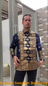 (BISA COD)KEMEJA DIANDRA MOTIF SONGKET PRINTING PABRIK PREMIUM FULL PURING KANCING MEWAH TANGAN PENDEK DAN PANJANG UNTUK COUPLE DIANDRA PEPLUM BATWING GAMIS MARISA TERSEDIA UNTUK SERAGAM KELUARGA BISA CHAT ADMIN YA / GALLERYKEBAYA / RUMAH KEBAYA BANDUNG