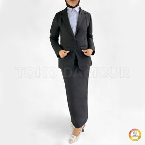 Setelan Formal Wanita Blazer & Rok Rempel Hitam Putih Plus Size