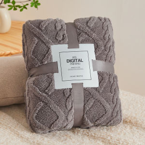 Coral Fleece Blanket Thickened Jacquard Throw/Flannel Air Conditioner Blanket/Office Home Use/All Ages/Soft Warm Bedding