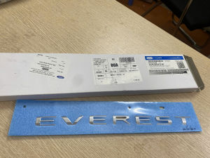 Chữ Everest Mạ Crom Trang Trí Cửa Hậu Ford Everest 2022 2023 2024 2025 Chính Hãng Logo Cốp Sau