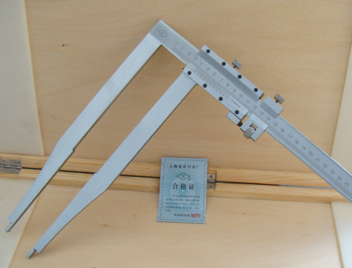 Apply for extended claw calipers. The claw length of the special ruler