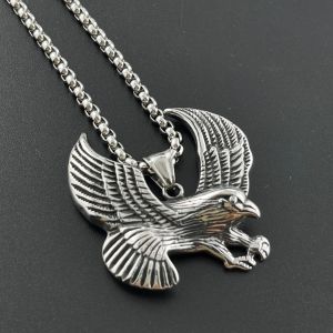 Kalung Liontin Fashion Desain Elang Rajawali / Eagle Hawk Untuk Pria Wanita Gaya Retro