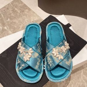 ZEEMIN Womens High Quality Flat Sole Silk Slippers Soft Sole Non Slip Open Toe Four Seasons Light Home Slippers Red Wedding Slippers