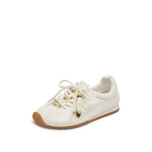 Staccato Womens Retro Sneakers รองเท้าผ้าใบผู้หญิง พื้นหนา เพิ่มความสูง L2110