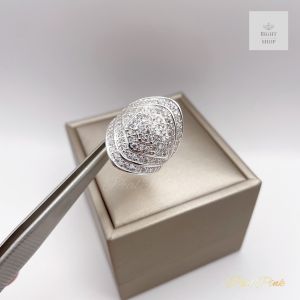 แหวนเพขรหน้ากว้างแหวนเพชรใส่ออกงานเพชรเรียงเม็ดตัดเส้นสีทองขาว ขนาดฟรีไซต์