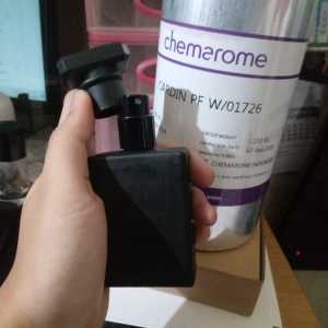Bibit parfum murni Cardin PF W/01726 Chemarome 30ml repack botol kaca spray