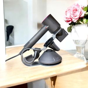 Kệ đỡ máy sấy tóc cho Dyson Supersonic tiện lợi chắc chắn đựng được đủ phụ kiện