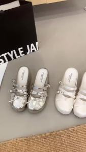 [Free Shipping] Summer Thick-Soled Stylish And Lightweight Outdoor Shoes 2026 New Collection Casual And Sporty Perforated Sandals