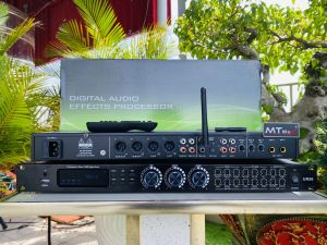 [ Tặng kèm dây ] vang cơ lai số UR50 – chỉnh echo haykết nối bt/usb/opticalđầy đủ cổng subhoa senkaraoke gia đình