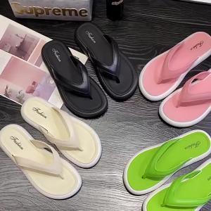 WomenS Summer New Style Soft Sole Non-Slip Two-Tone Flip-Flops For Outdoor Wear Beach Shoes