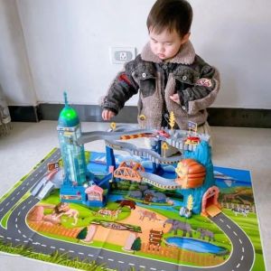 Bộ đồ chơi đường đua kết hợp hầm sư tử chạy pin có nhạc kèm 4 xe chạy tự động