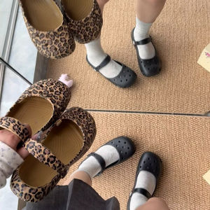 Summer New Ballet Hole Shoes Popular Cute Breathable Womens Beach Shoes Simple Casual Korean Outdoor Daily Slippers H260729