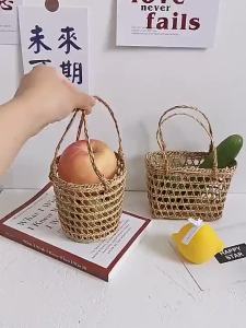 Natural Rattan Basket Hand-Woven Desktop Storage R Table Decor Photography Props