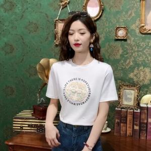 AMMIN เสื้อเบลาส์ Cetakan Alfabet ลำลองสำหรับผู้หญิงเสื้อเบลาส์ลำลองสไตล์เกาหลีดีไซน์หัวเข็มขัดวินเทจเรียการเสื้อยืดผ้าฝ้าย2024ฤดูใบไม้ผลิ/ฤดูร้อน