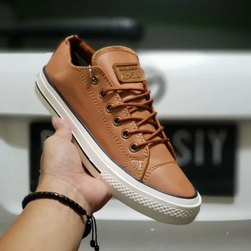 Male cheap leather converse