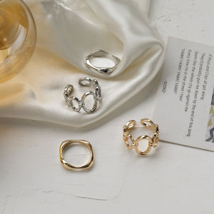 Fashion Jewelry Shop INS ชุดแหวนคู่รัก 2 ชิ้น ใหม่แหวนโลหะกลวงหญิง ของขวัญวันวาเลนไทน์