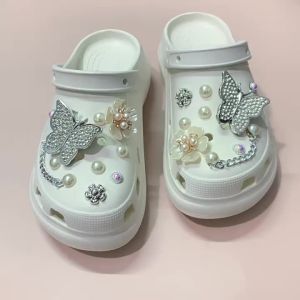 New model compatible with clogs diy Accessory shoe charms and shoe buckles detachable pearl flowers and silver butterfly set