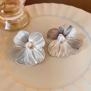 【ZP】 Flash Sale Cute Large Flower Earrings For Women Luxury Design Stud Earrings For Women Korean Fashion Jewelry Accessories Gift