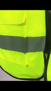 การมองเห็นสูงเสื้อกั๊กสะท้อนแสงเพื่อความปลอดภัยปรับเสื้อสะท้อนแสงการจราจรกลางคืนกลางแจ้งสําหรับการวิ่งขี่จักรยานกีฬา