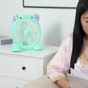 Cartoon electric fan desktop student dormitory bedside fan mini small fan office turning fan home floor fan