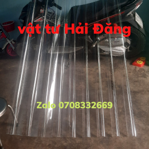 (khổ rộng 105m x dài 2m x dày 6zem)COMBO TỪ 2 ĐẾN 10 TẤM TÔN NHỰA POLY DẠNG SÓNG LẤY ÁNH SÁNG LỢP MÁI NHÀ (lOẠI 1)