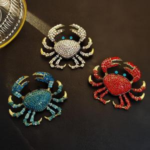 [fenggongshuode] Fashion Rhinestone Crab Brooches Personalized Creative Animal Pin For Women Clothing Coat Accessries Gifts