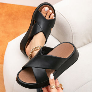 [Free Shipping] Womens summer outdoor flip-flops with wedge heels 2025 new model beach anti-slip height-increasing thick-soled flip-flops