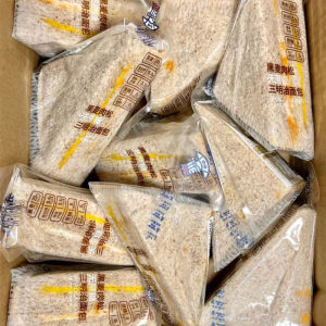 Quinoa Cheese Flavored Sandwich Bread