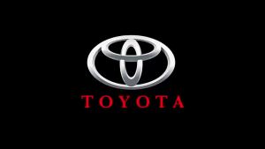 โมเดล 1: 24 toyota alphard MPV รถเหล็ก ของสะสม รีโมทคอนลที่สำคัญ alphard โมเดลรถตู้ ของเล่นสะสม