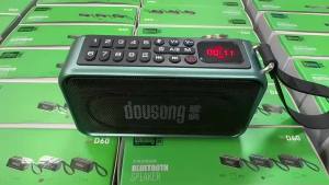 เครื่องเล่น U Disk แบบสามในตัววิทยุลำโพงซับวูฟเฟอร์บลูทูธมัลติฟังก์ชัน