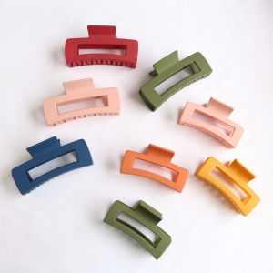 🔥🔥Roman Holiday Korean Hair Clamp for Women Large Grab Clip Square Hairpin Female Clip Headdress Shark Clip for Hair Women Clumps for Hair Accessories for Girls COD