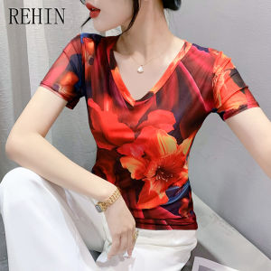 REHIN เสื้อยืดแขนสั้นลายดอกไม้พิมพ์ผ้าตาข่ายแฟชั่นฤดูร้อน คอวี ทรงเข้ารูปและทันสมัย ขนาด S-3XL สำหรับผู้หญิง