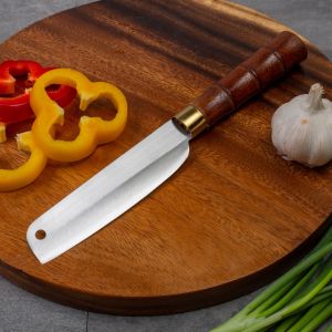 Dao gọt hoa quả được làm bằng thép trắng không gỉ cán đc làm bằng gỗ muồng đốt trúc cực kỳ sắc bén và đẹp