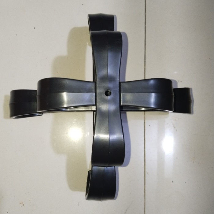 MAHKOTA%20MURAI%20SISIK%20NAGA%20EBOD%20JAYA%20MAHKOTA%20SANGKAR%20MURAI%20BATU%201%20SET%201%20PASANG%20BAHAN%20PLASTIK%20MODEL%20SISIK%20NAGA%20UNTUK%20MAHKOTA%20KANDANG%20MURAI%20BATU%20DAN%20ANIS%20-%20Image%203
