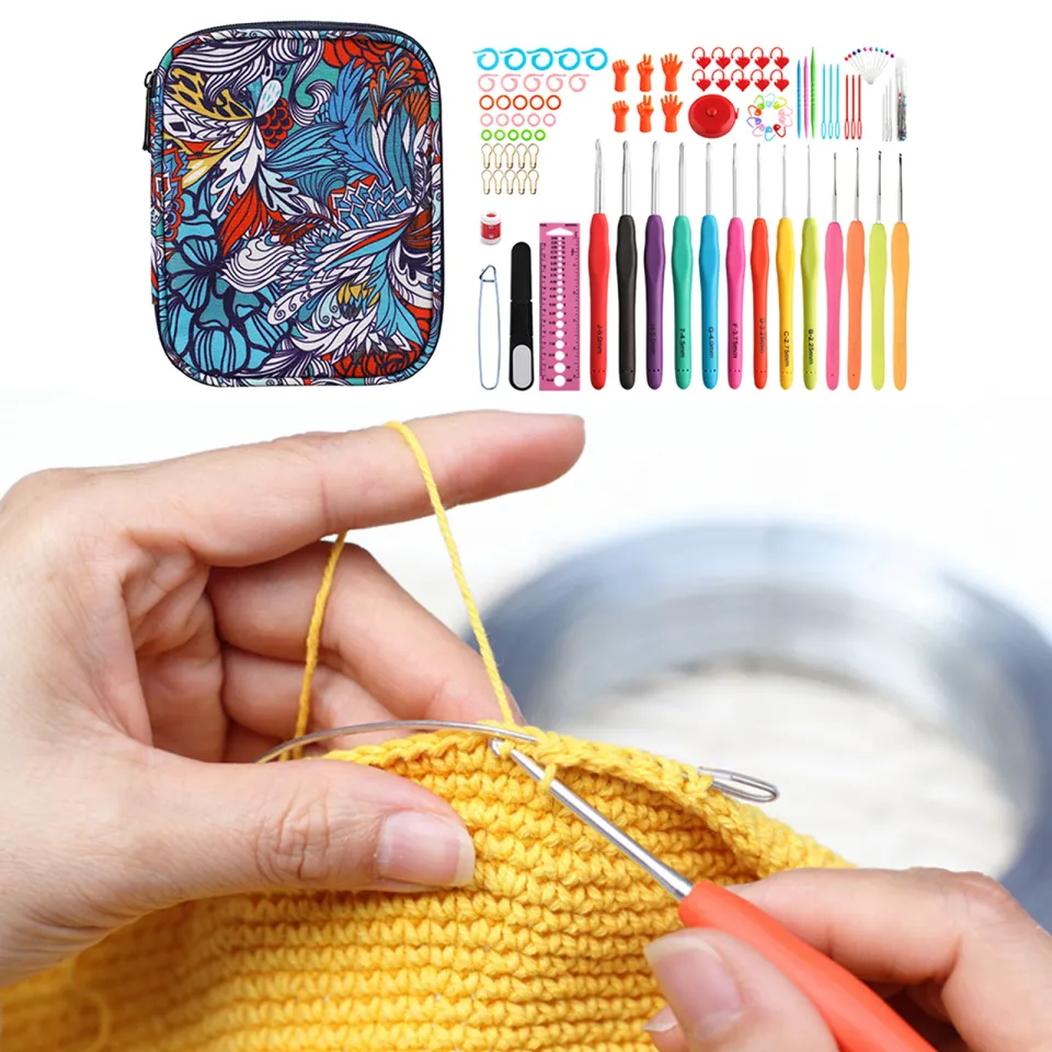 Dolity 102pcs Crochet Accessories Set, Crochet Hooks Kit with Storage Case, Comfortable  Grip Knitting Needles Weave Yarn Kits for Beginners & Crochet Lovers