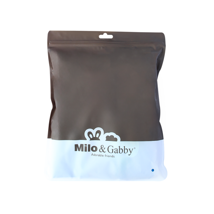 Milo%20&%20Gabby%20Long%20Pillow%20Case%20-%20Hug%20Dylan%20-%20Image%202