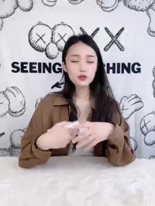 智能睡眠仪手握式电子睡眠按摩器深度改善失眠安神助眠神器充电Intelligent sleep monitor handheld electronic sleep massager deeply improves insomnia soothes nerves and helps with sleep. Charging of sleep aid device