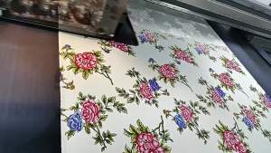 70cm Spring Floral Print Silk Scarf Sun Protection Shawl Neck Tie Small Square Scarf Headscarf Womens Scarf