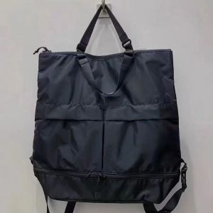 Uniql กระเป๋าถือลำลองสำหรับบุรุษและสตรี เป้สะพายหลัง สายสะพายไหล่ ปรับได้ กันน้ำ U001