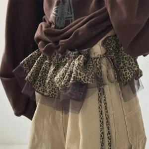 NEEUJ ฮิปฮอป กระโปรงผ้าพันสะโพกพิมพ์ลายเสือดาว หวานหวานแหววว ตัวขยายเสื้อ ขอบเอวแต่งระบาย แฟชั่นสำหรับผู้หญิง ตาข่ายแบบตาข่าย เข็มขัดชุดชั้น เสื้อผ้าแนวสตรีท