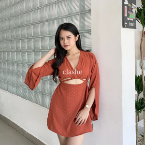 Alya Dress Gaun Wanita Dewasa Uragiri Anti Lecek Korean Style Terbaru Kekinian Ootd Dress by Clashe
