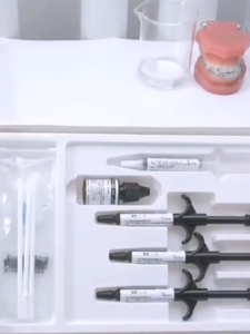 Complete Dental Adhesive Kit in Light Crowdable Glue Bonding Wings Oral Tube Collage System