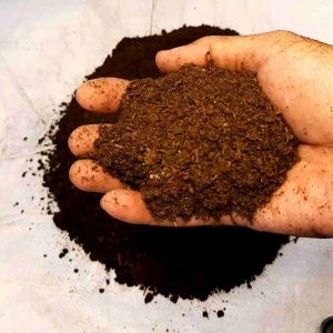 HAPPY PLANT Basic Material / Kohe Kambing Bubuk Fermentasi / Pupuk Organik Terfermentasi / Bubuk Kohe Kambing