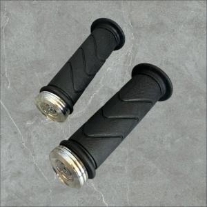 GRIP STANDAR HONDA WARNA HITAM HANDFAT MOTOR KARET PREMIUM HANDGRIP HONDA STANDAR SEPASANG PNP HAND GRIP HONDA ori STANDAR SARUNG GAS HANDLE KANAN KIRI + JALU STANG CHROME MODEL SPIRAL JALU STANG GEPENG UKIR FLAT BANDUL STIR SEPASANG UNIVERSAL