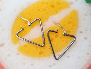 Anting Titanium Anting Wanita Minimalis Anti Karat