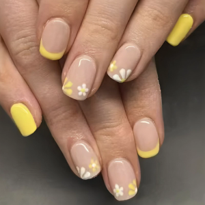 24 Pcs Glossy Press On Nail Yellow French Tips False Nail Flowers Full Cover Stick On Nail Short Square Acrylic Nail