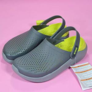 New couples flip-flops crocs outerwear sandals anti-slip soft-soled outdoor beach shoes