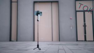 Mini cầm tay Gimbal ổn định Q09 không dây Bluetooth Selfie Stick Tripod với có thể tháo rời điền vào ánh sáng