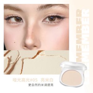 LEEMEMBER contour and highlighter powder with a matte finish fine texture oil control and long-lasting wear. It provides a natural-looking bronzer for the face and brightens your makeup.