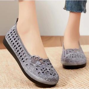 2025 Summer New Womens Shoes Elegant Hollow Upper Breathable and Comfortable Flat Shoes Vintage Womens Shoes